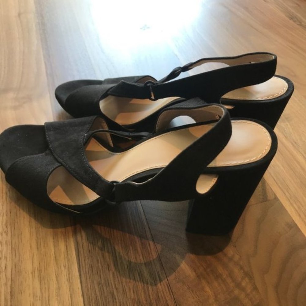 H&M Black Open-Toed Slingback Pumps